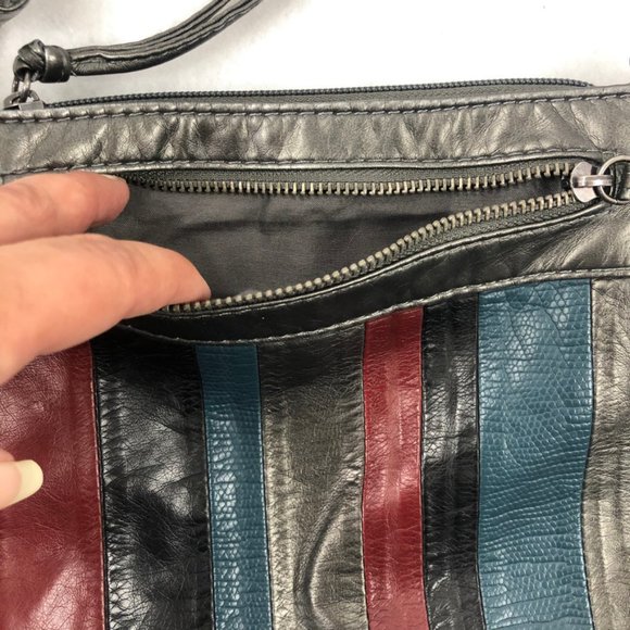 Stylish Multicolor Crossbody Bag - Picture 3 of 13